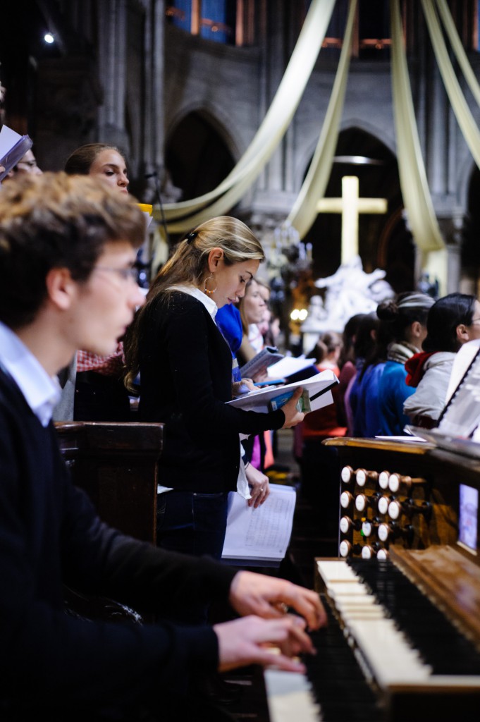 19 novembre 2013 : Messe de rentrée des étudiants d'Ile-de-France à la cathédrale Notre-Dame, Paris (75), France. November 19, 2013: Opening mass of the academic year in Notre Dame cath. Paris (75) France.